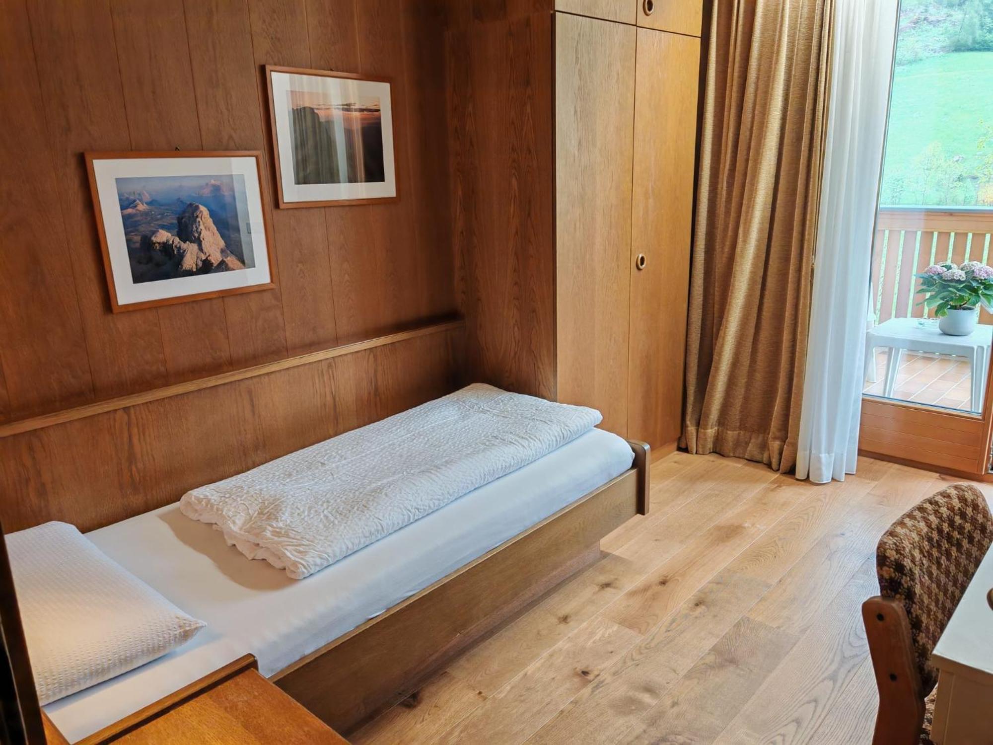 Hotel Alpenblick Sarentino Buitenkant foto